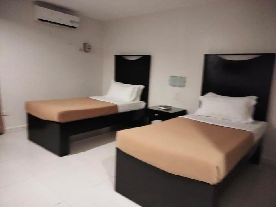 סוריגאו Annex Hotel Tavern מראה חיצוני תמונה