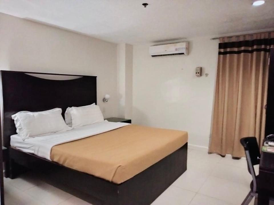 סוריגאו Annex Hotel Tavern מראה חיצוני תמונה